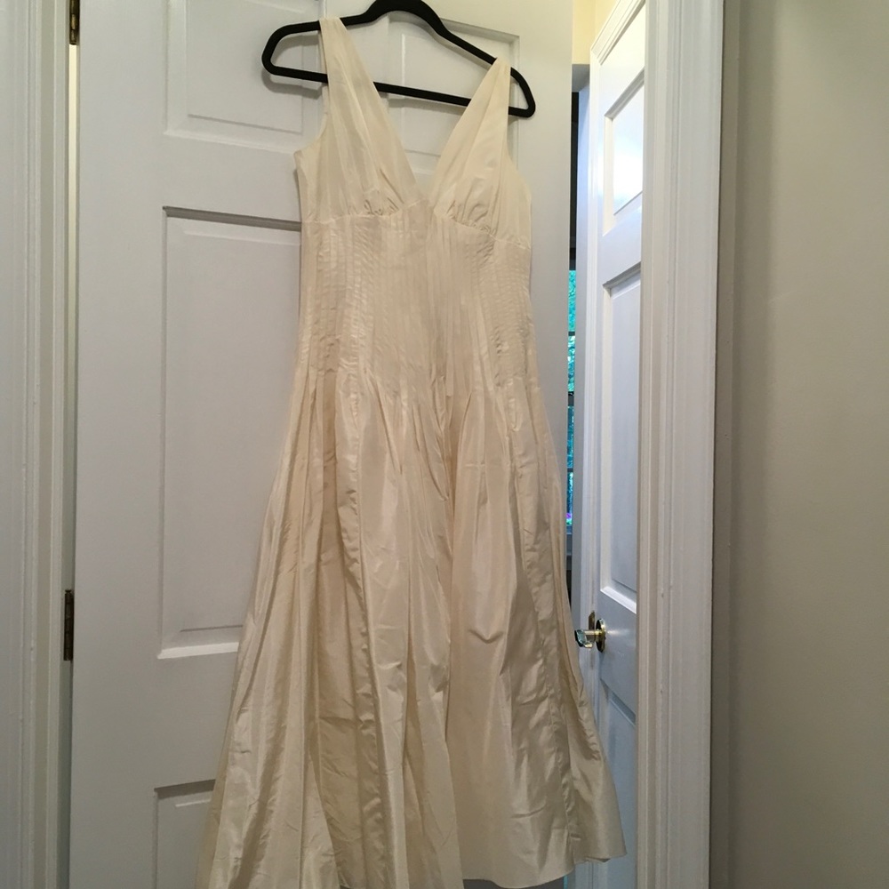 Teri Jon ivory formal taffeta knee length dress